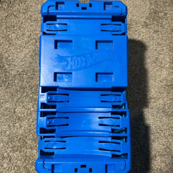 Hot Wheels Bundle - Picture 4 of 16